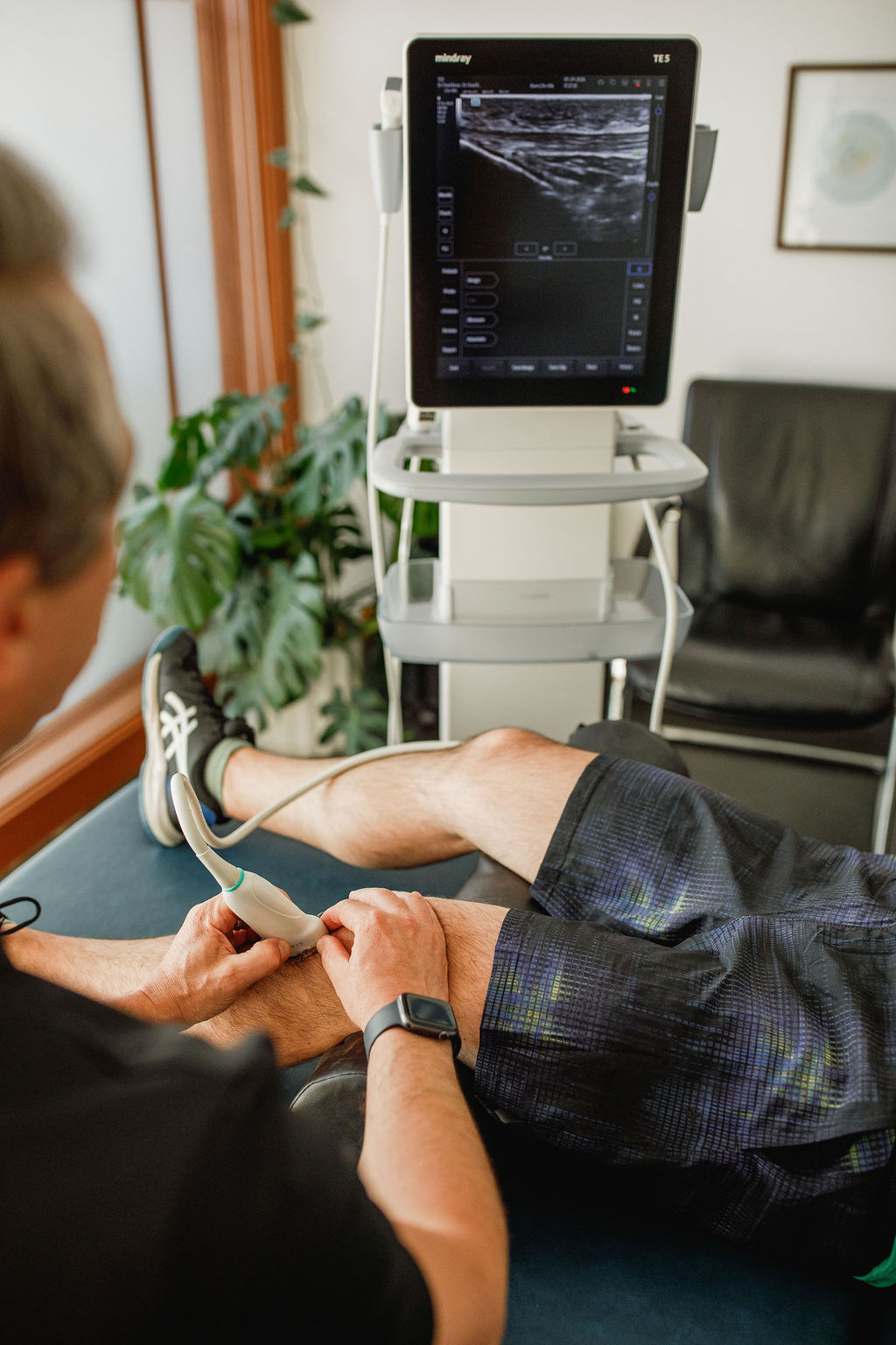 Ultrasound-guided injection being performed at the clinic